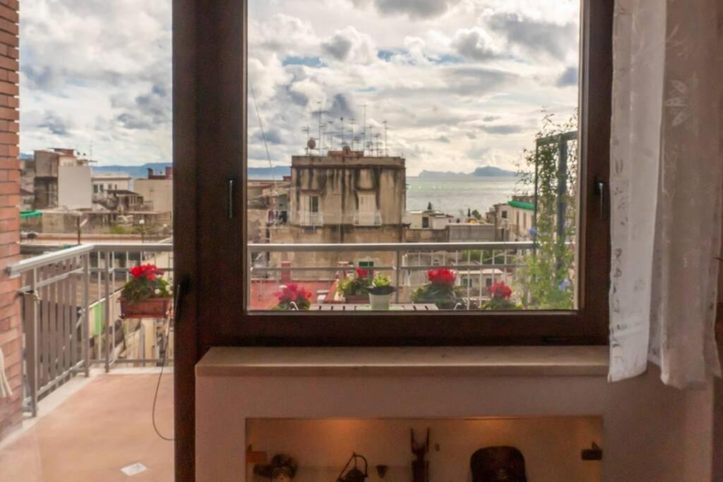 La Finestra Sul Golfo Apartment Naples Exterior photo